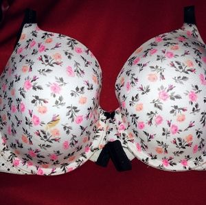 Victoria secret bra 36DD